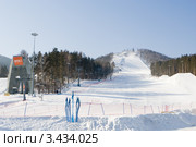 Красноярск. Канатно-кресельная дорога в фанпарке Бобровый лог (2012 год). Редакционное фото, фотограф Шичкина Антонина / Фотобанк Лори