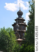 Музей деревянного зодчества в Суздале, Россия (2008 год). Редакционное фото, фотограф katalinks / Фотобанк Лори