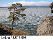 Озеро Тургояк . Ранняя весна. Стоковое фото, фотограф Виталий Горелов / Фотобанк Лори