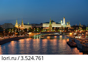 Московский Кремль вечером (2012 год). Стоковое фото, фотограф Алексей Голованов / Фотобанк Лори