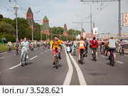 Парад велосипедистов в Москве 20 мая 2012г. Редакционное фото, фотограф Наталья Волкова / Фотобанк Лори