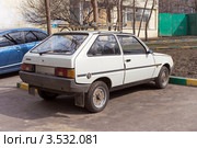 Автомашина ЗАЗ-1102 "Таврия" (2012 год). Редакционное фото, фотограф Сергей Лаврентьев / Фотобанк Лори