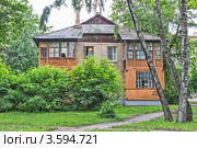 Ветхий жилой фонд в центральной части подмосковного Лыткарина (2012 год). Стоковое фото, фотограф Владимир Сергеев / Фотобанк Лори