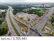 Вид с высоты птичьего полета на развязку Ленинградского шоссе и МКАД, Москва, Россия (2012 год). Редакционное фото, фотограф Николай Винокуров / Фотобанк Лори