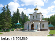 Оковецкий святой ключ в Тверской области. Стоковое фото, фотограф Елена Коромыслова / Фотобанк Лори