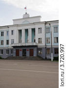 Здание администрации и Великолукской городской думы, город Великие Луки, Псковская область (2012 год). Стоковое фото, фотограф Галина Ермолаева / Фотобанк Лори