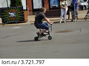 Мал да удал (2012 год). Редакционное фото, фотограф Галина Никифорова / Фотобанк Лори