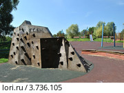 Детская площадка в парке «Сад будущего» или Парк Леоново. Москва (2012 год). Стоковое фото, фотограф lana1501 / Фотобанк Лори