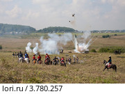 Реконструкция военного сражения под Бородином. Атака русской армии. Стоковое фото, фотограф Литвяк Игорь / Фотобанк Лори