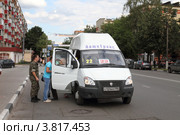 Балашиха, маршрутное такси (2011 год). Редакционное фото, фотограф Дмитрий Неумоин / Фотобанк Лори