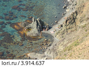 Нудистский пляж в Крыму. Мыс Лермонтова в Севастополе. Стоковое фото, фотограф Rekacy / Фотобанк Лори