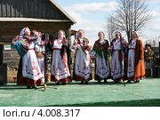 Пение народных песен, Беларусь (2012 год). Редакционное фото, фотограф Марина Шатерова / Фотобанк Лори