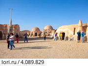 Декорации к фильму "Звездные войны" Джоржа Лукаса в Matmata, Tunisia (2012 год). Редакционное фото, фотограф Кекяляйнен Андрей / Фотобанк Лори