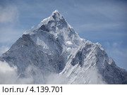 Вершина Ама-Даблам, Непал (2011 год). Стоковое фото, фотограф Антон Соколов / Фотобанк Лори