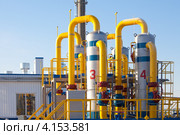 Оборудование газораспределительной станции: фильтры. Стоковое фото, фотограф Донцов Евгений Викторович / Фотобанк Лори