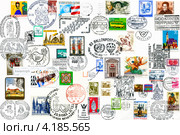 Коллаж на тему посткроссинга. Почтовые марки, конверты, карточки, штампы. Стоковая иллюстрация, иллюстратор Евгений Мухортов / Фотобанк Лори