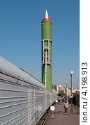 Ракета РТ-23 УТТХ "Молодец" в пусковом железнодорожном модуле БЖРК (2012 год). Редакционное фото, фотограф Виктор Карасев / Фотобанк Лори