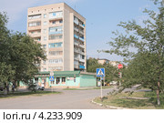 Город Нефтекумск. Улица Дзержинского (2012 год). Редакционное фото, фотограф Андрей Ижаковский / Фотобанк Лори