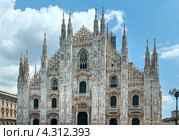 Миланский собор (Duomo di Milano), Италия (2012 год). Стоковое фото, фотограф Юрий Брыкайло / Фотобанк Лори