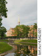 Михайловский (Инженерный) замок. Санкт-Петербург (2012 год). Редакционное фото, фотограф Александр Щепин / Фотобанк Лори