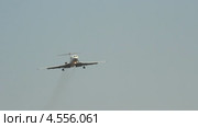 Ту-154, авиакомпания Ютэйр, бортовой RA-85016 заходит на посадку в аэропорту Уфа (2013 год). Редакционное видео, видеограф Mikhail Erguine / Фотобанк Лори