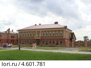 Гостиница "Дом купца Каменева". Остров-град Свияжск (2012 год). Редакционное фото, фотограф Ирина Андреева / Фотобанк Лори