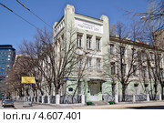 Роддом № 6 имени А.А. Абрикосовой на Миусской площади в Москве (2013 год). Редакционное фото, фотограф Илюхина Наталья / Фотобанк Лори