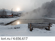 Бассейн с термальной водой. Камчатка, село Эссо (2013 год). Стоковое фото, фотограф А. А. Пирагис / Фотобанк Лори