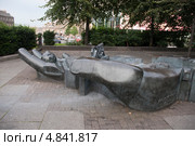 Скульптура "Рука" в Эдинбурге (2009 год). Редакционное фото, фотограф Ирина Фирсова / Фотобанк Лори