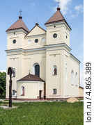 Костел св. Михаила Архангела, Михалишки, Беларусь (2013 год). Стоковое фото, фотограф Михаил Широков / Фотобанк Лори