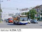 Транспортное движение на Ленинском проспекте (2013 год). Редакционное фото, фотограф Илюхина Наталья / Фотобанк Лори