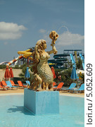 Скульптура Русалки в аквапарке (Закинтос, Греция) (2013 год). Редакционное фото, фотограф Хименков Николай / Фотобанк Лори