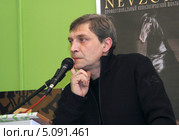 Журналист, телеведущий, публицист, депутат Александр Глебович Невзоров (2007 год). Редакционное фото, фотограф Сергей Тюленев / Фотобанк Лори