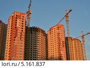 Строительство домов (2013 год). Редакционное фото, фотограф Александр Алексеев / Фотобанк Лори
