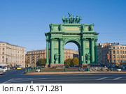 Нарвские триумфальные. Санкт-Петербург. (2013 год). Редакционное фото, фотограф Александр Щепин / Фотобанк Лори