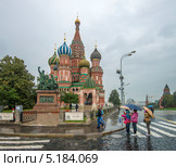 Собор Василия Блаженного (2013 год). Редакционное фото, фотограф Геннадий Соловьев / Фотобанк Лори