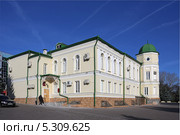 Дом купца Русинова, сейчас Липецкий Центральный дворец бракосочетания, ул. Ленина, 28 (2013 год). Редакционное фото, фотограф Алексей Гусев / Фотобанк Лори