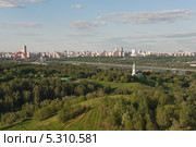 Вид на Москву с "Крылатских холмов" (2012 год). Стоковое фото, фотограф Алёшина Оксана / Фотобанк Лори