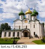 Спасо-Преображенский собор в Суздале (2013 год). Редакционное фото, фотограф Ален Лагута / Фотобанк Лори
