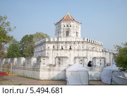 Форт Пхра Сумен в Бангкоке (2013 год). Стоковое фото, фотограф Виктор Карасев / Фотобанк Лори