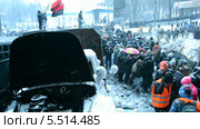 Баррикады возле стадиона им. Лобановского в Киеве ("Евромайдан") (2014 год). Редакционное видео, видеограф FMRU / Фотобанк Лори