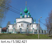 Церковь Спаса Преображения в Кинешме, Ивановская область (2013 год). Стоковое фото, фотограф Михаил Марковский / Фотобанк Лори
