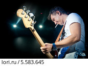 Концерт группы "Uma2rman". Сергей Кристовский (2012 год). Редакционное фото, фотограф Ольга Визави / Фотобанк Лори