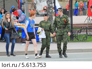 Патриоты и патриотки (2013 год). Редакционное фото, фотограф Анатолий Матвейчук / Фотобанк Лори