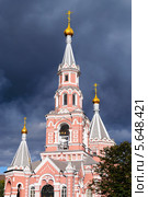 Христианская церковь. Стоковое фото, фотограф Сергей Огарёв / Фотобанк Лори