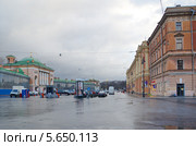 Санкт-Петербург. Вид на Большую Конюшенную улицу (2013 год). Редакционное фото, фотограф Елена Коромыслова / Фотобанк Лори