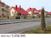 Коттеджи в селе Некрасовское, Сочи (2014 год). Стоковое фото, фотограф Алексей Гусев / Фотобанк Лори