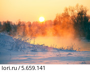 Туман над водой. Зимний закат. Стоковое фото, фотограф Юрий Кирсанов / Фотобанк Лори