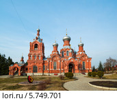 Храм Крестовоздвижения в селе Дарна Истринского района (2014 год). Стоковое фото, фотограф Володина Ольга / Фотобанк Лори