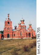 Храм Крестовоздвижения в селе Дарна Истринского района (2014 год). Стоковое фото, фотограф Володина Ольга / Фотобанк Лори